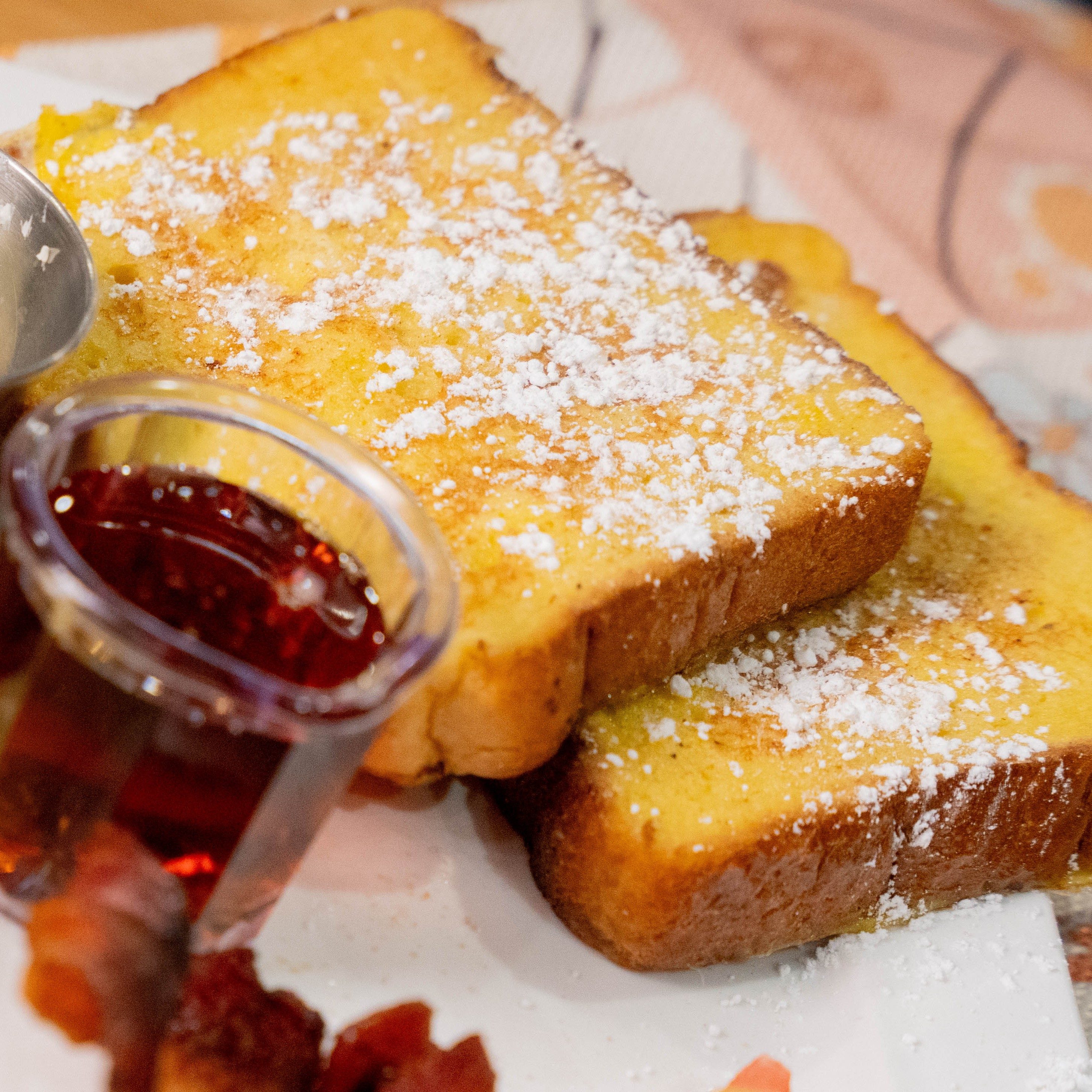 2 Pancakes/French Toast.